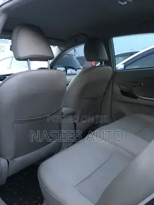 Toyota Premio 2011 White