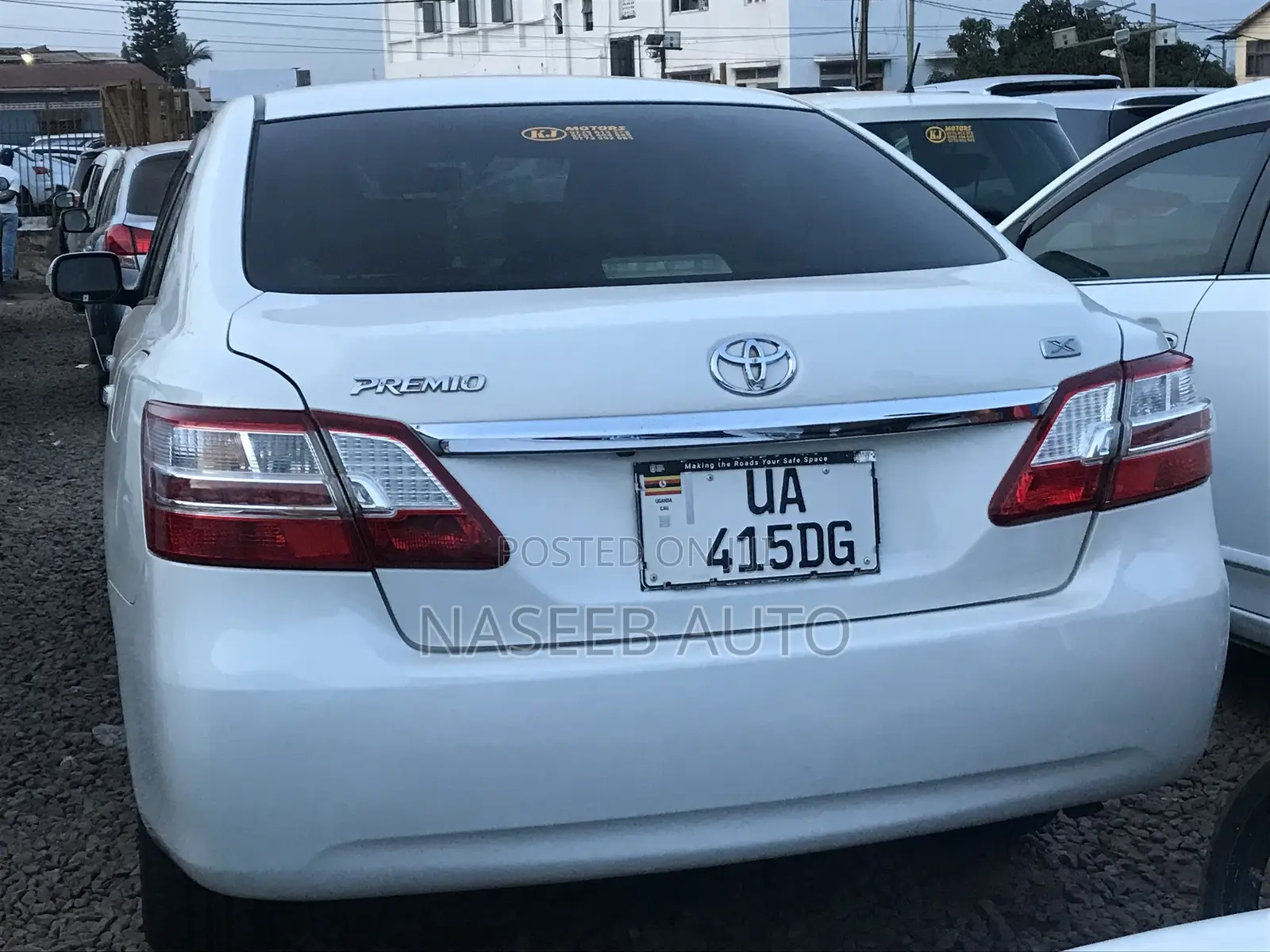 Toyota Premio 2011 White