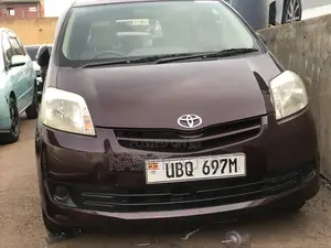 Toyota Passo Sette 2008 Maroon