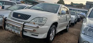 Toyota Harrier 2003 White