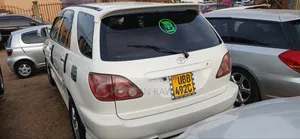 Toyota Harrier 2003 White