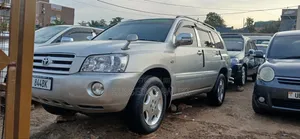 Toyota Kluger 2004 Silver