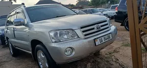 Toyota Kluger 2004 Silver