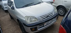 Toyota Raum 2002 Silver