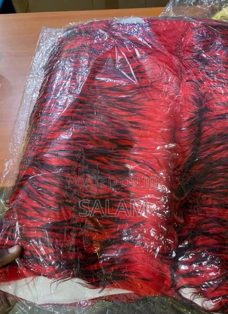 Universal Plush Fur Car Dashboard Cover Mat – Red & Black Tiger Print