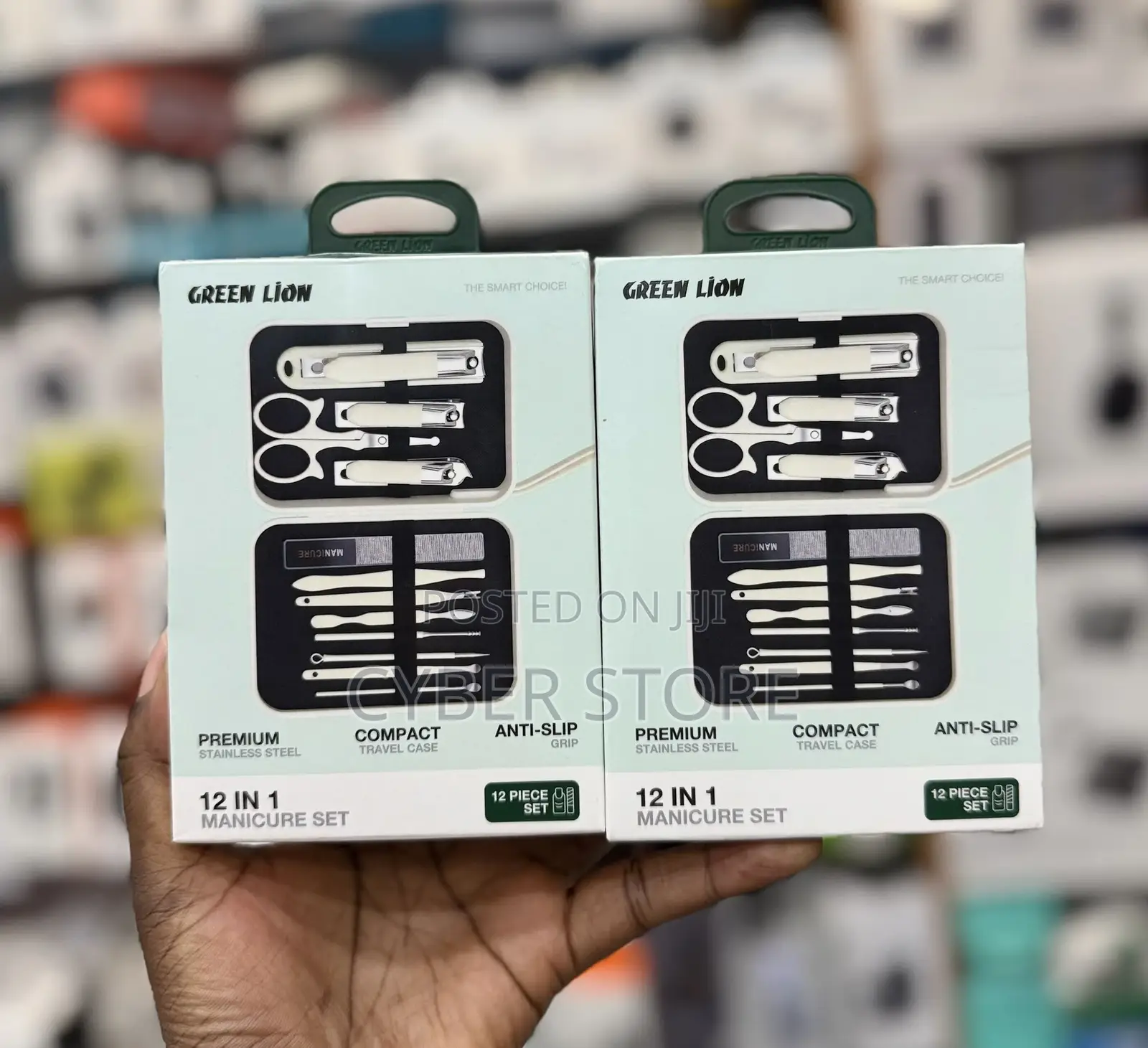Green Lion 12-in-1 Manicure Set