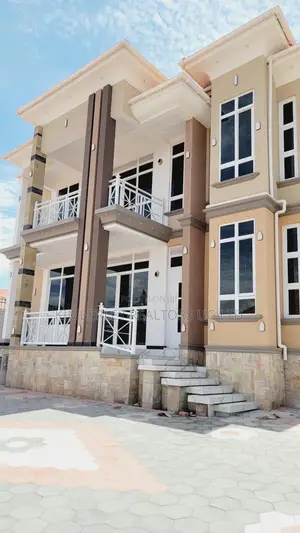 4bdrm House in Division A for sale