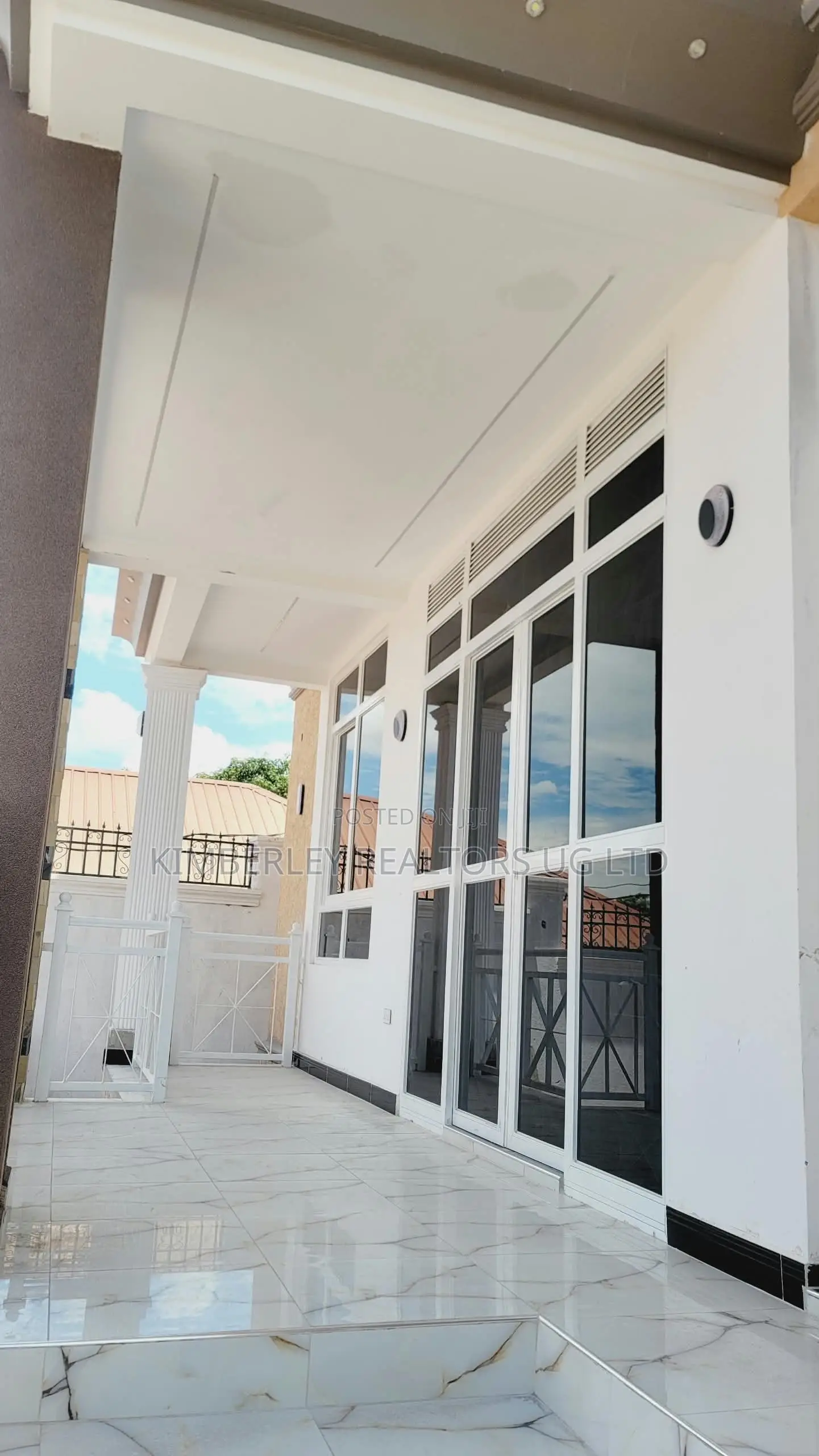 4bdrm House in Division A for sale