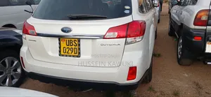 Subaru Legacy 2010 White