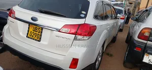 Subaru Legacy 2010 White