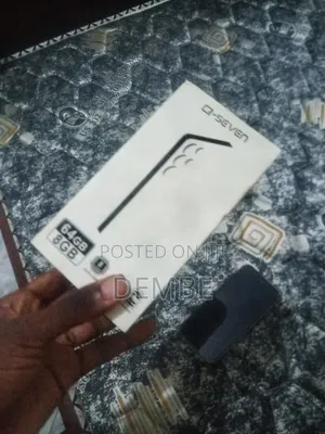 Mobile Phone 64 GB Gold