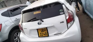 Toyota Auris 2013 White