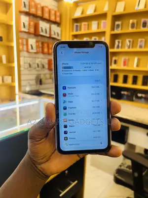 Apple iPhone 11 64 GB Purple