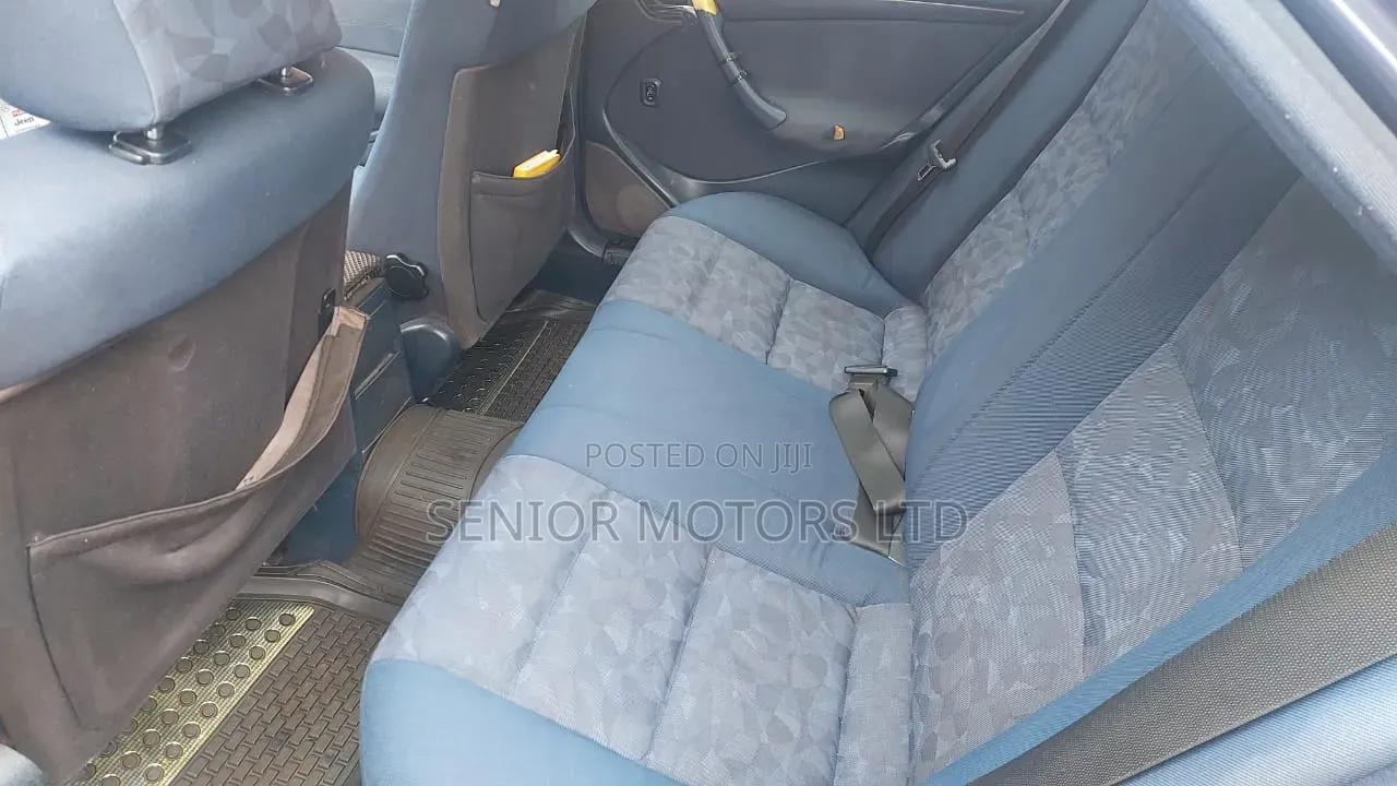 Mercedes-Benz C200 1997 Blue