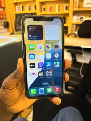 Apple iPhone XR 64 GB Black