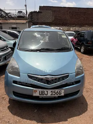 Toyota Ractis 1.5 AWD 2008 Blue