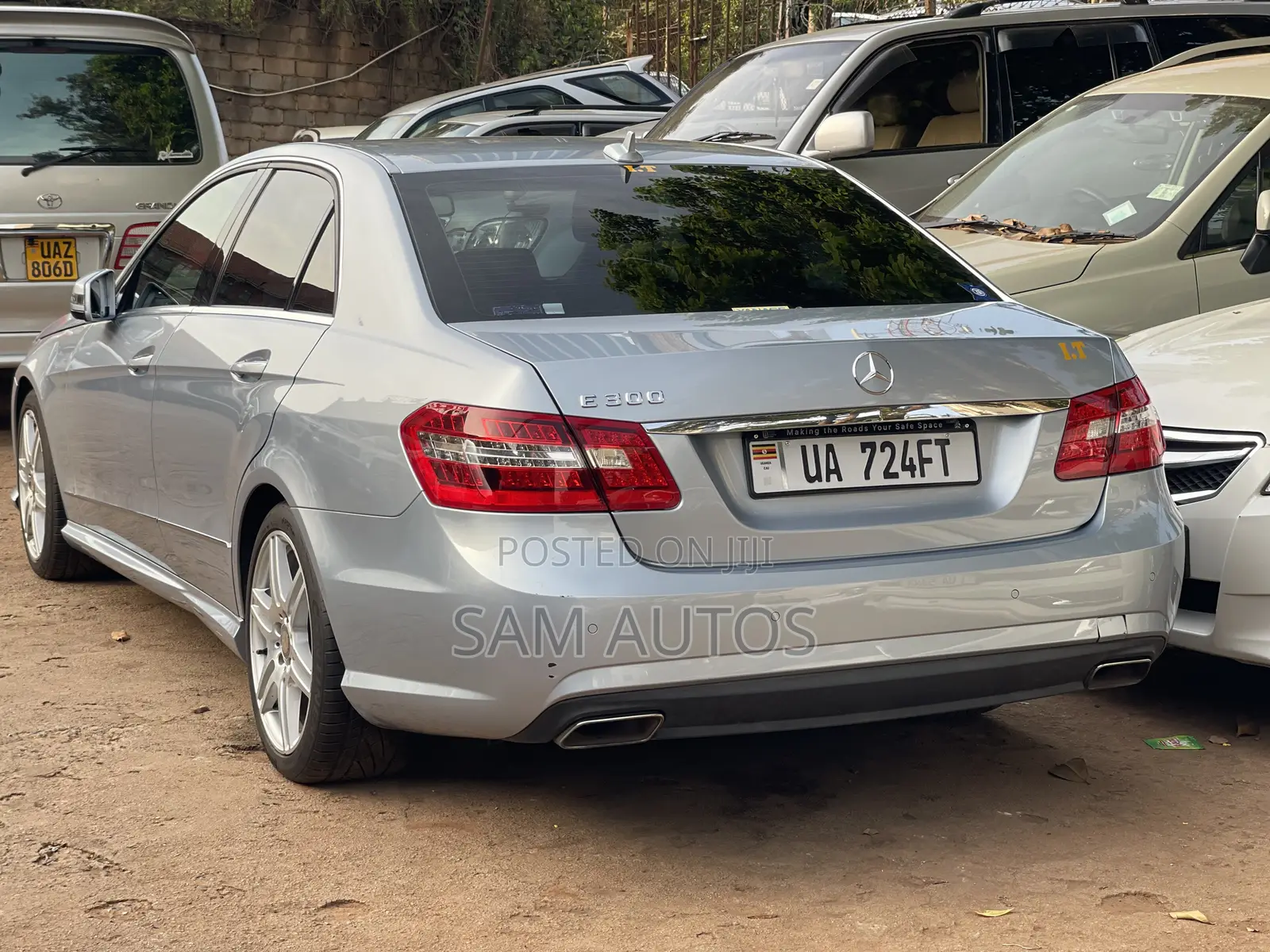Mercedes-Benz E300 2013 Silver