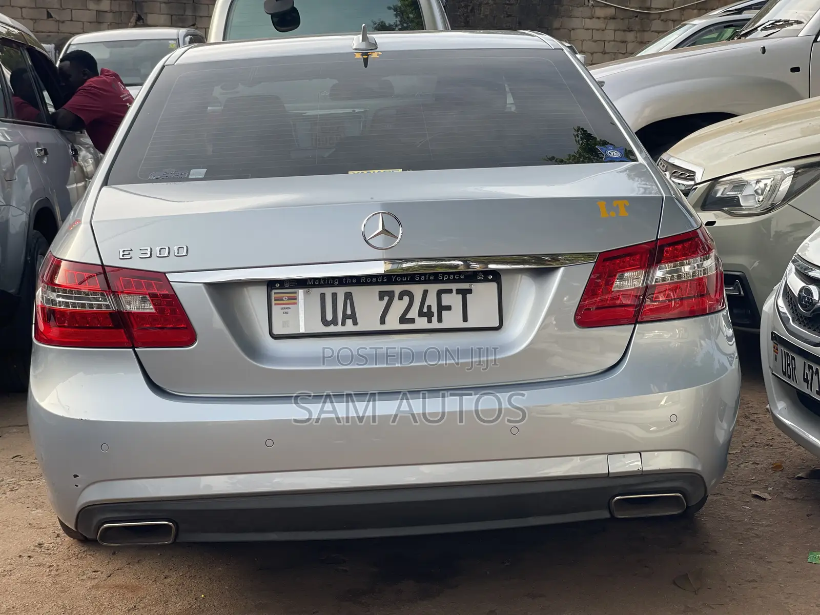 Mercedes-Benz E300 2013 Silver