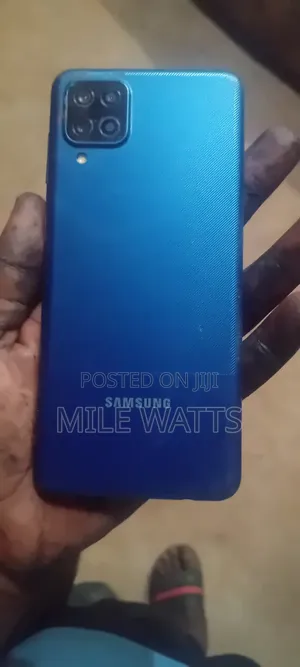Samsung Galaxy A12 64 GB Blue