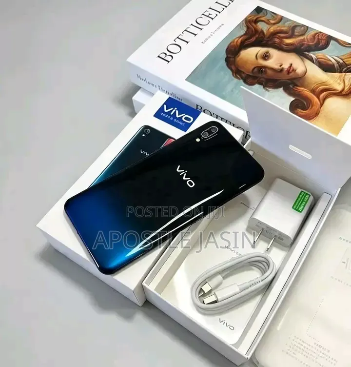 Vivo Y93 32 GB Black