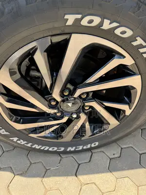 Toyota Land Cruiser Prado 2018 Brown