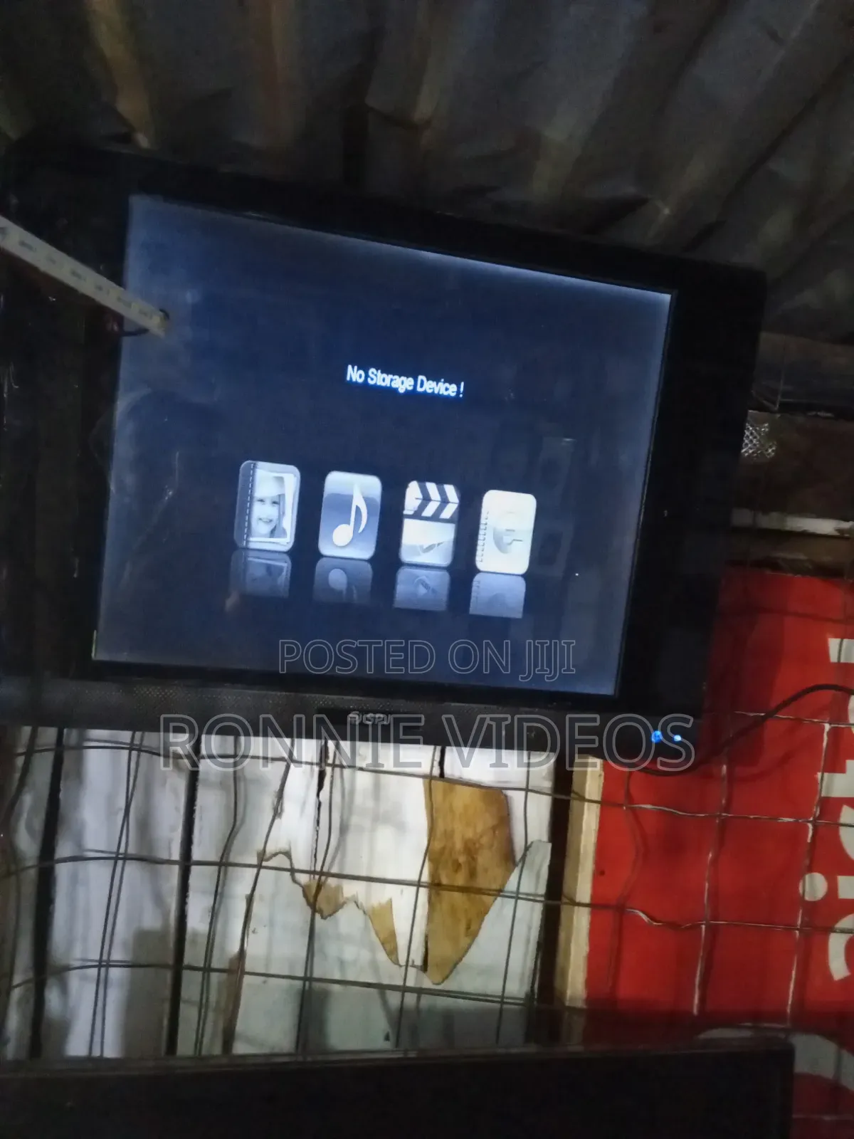 14 Inch TV