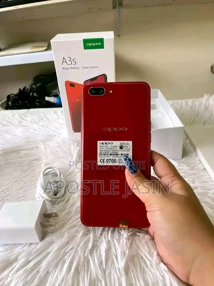 Oppo A3s 64 GB Red