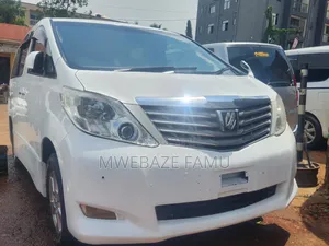 Toyota Alphard 2010