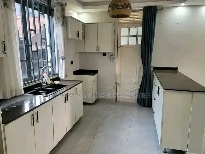 1bdrm Apartment in Kulambiro, Central Division for rent