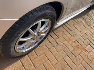 Subaru Exiga 2010 Silver