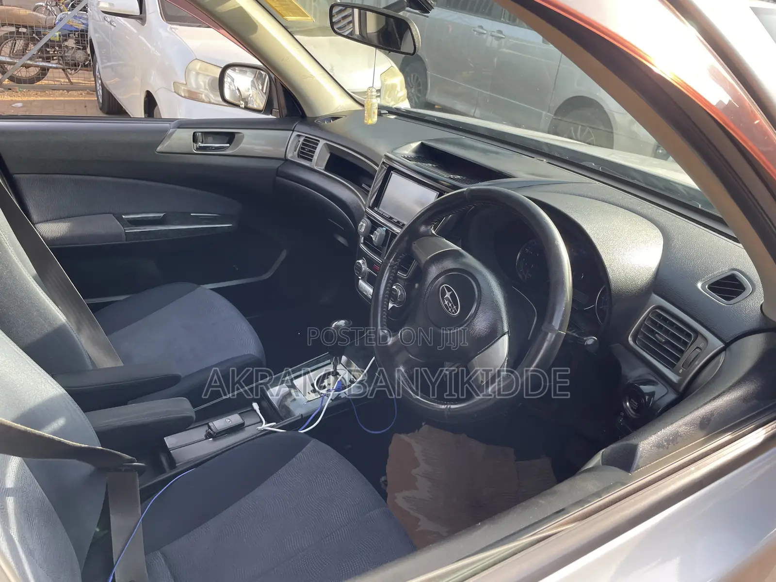 Subaru Exiga 2010 Silver