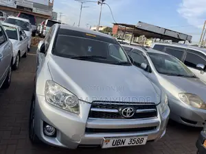 Toyota RAV4 2008 Silver