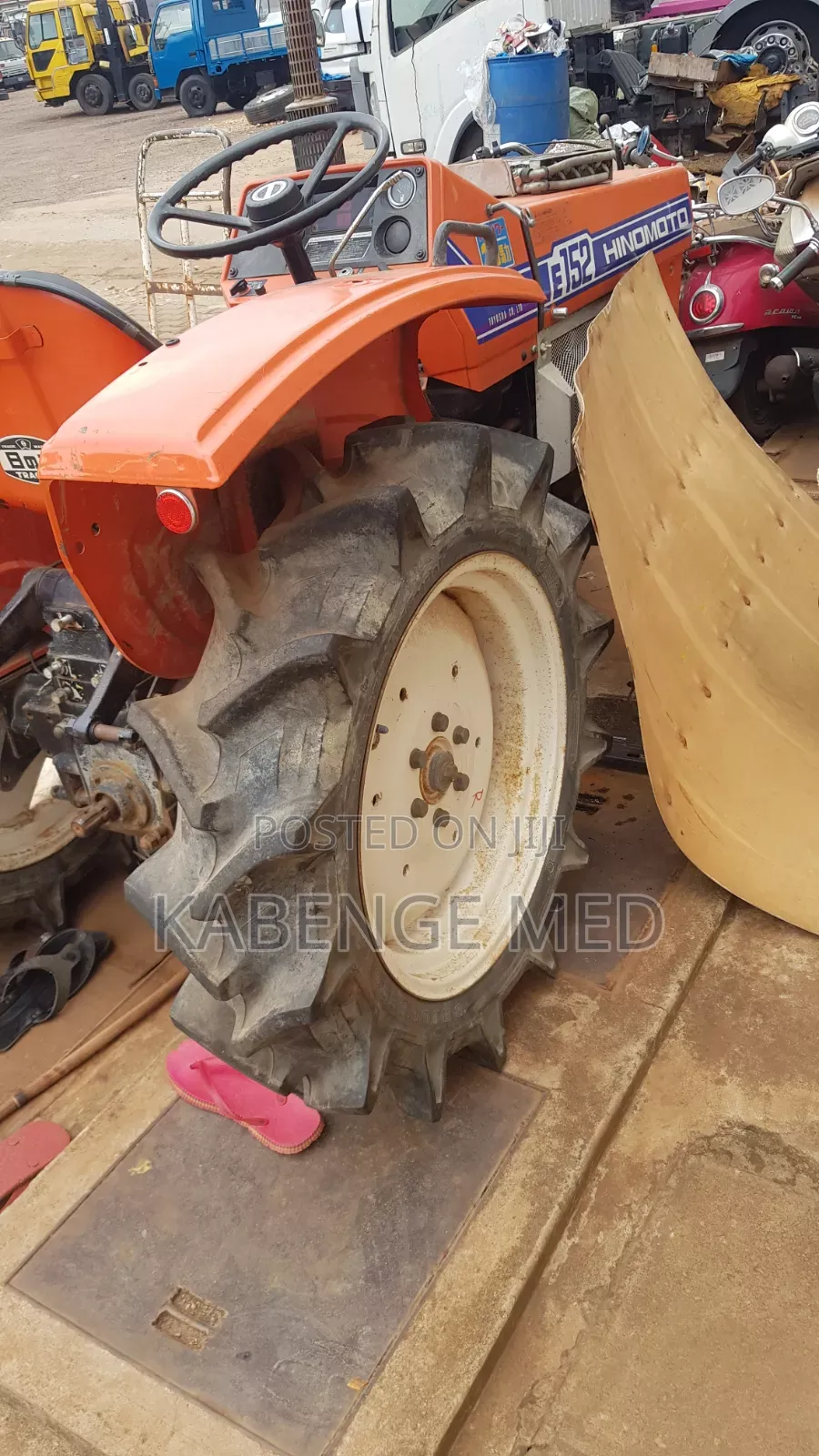 Hinomoto Farm Tractor