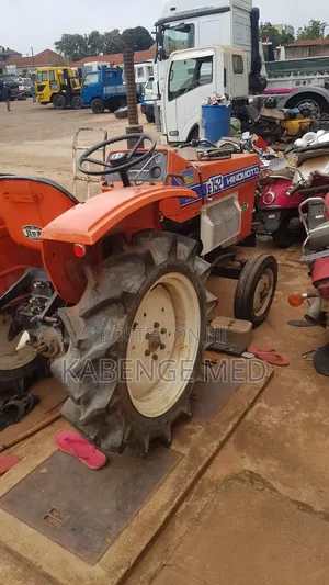 Hinomoto Farm Tractor