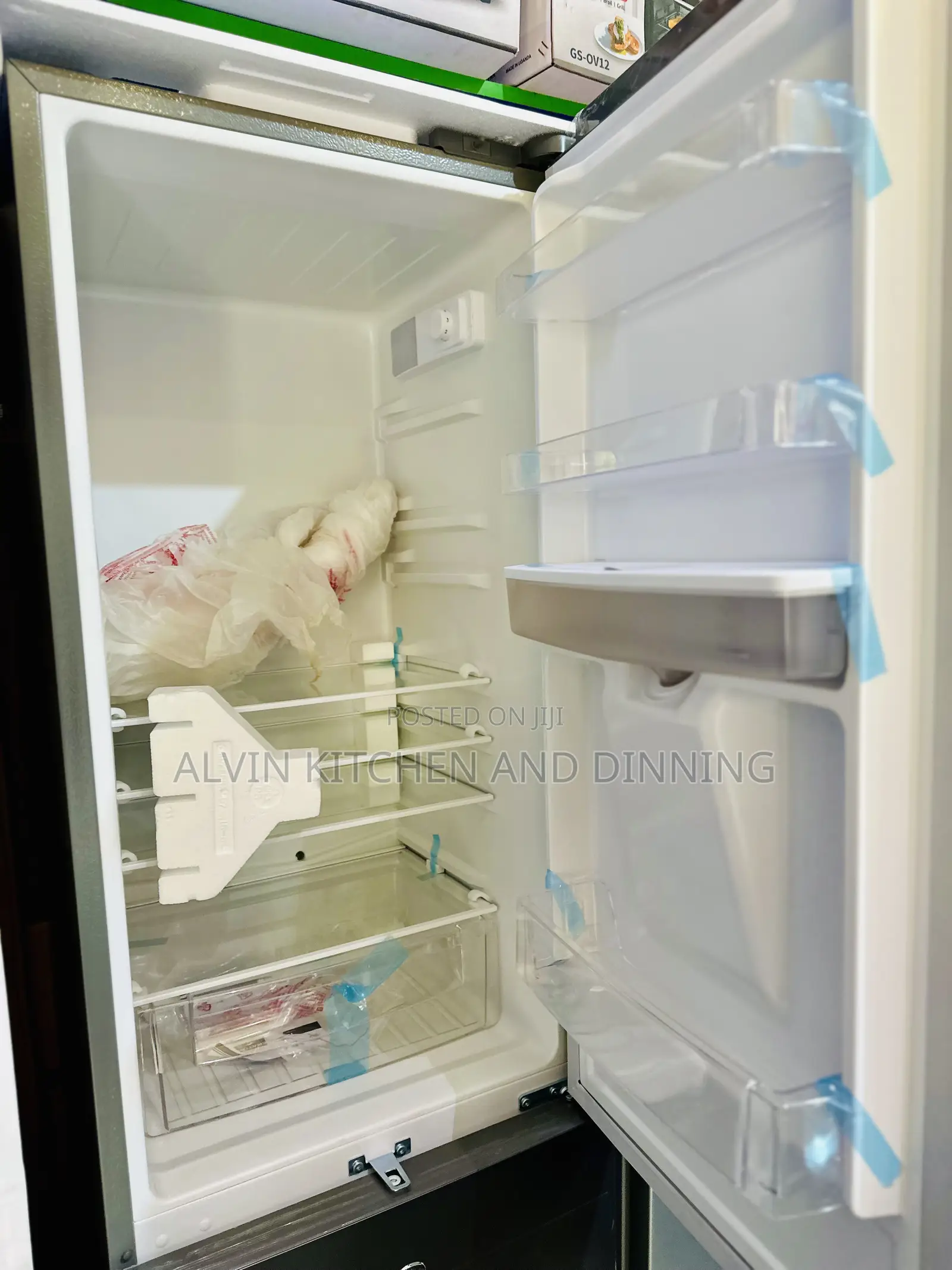 Double Door Fridge With Water Dispenser 379L