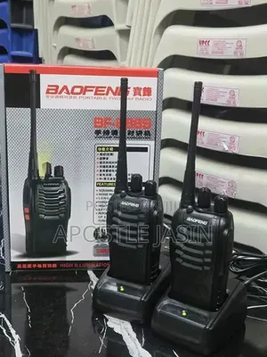 2 in 1 Pack Walkie Talkies {Baofeng