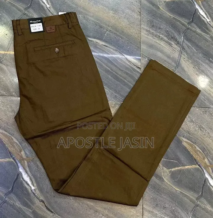 Assorted Men Khaki Pants