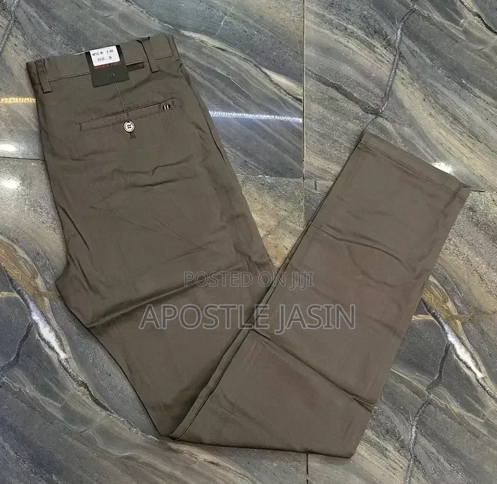 Assorted Men Khaki Pants