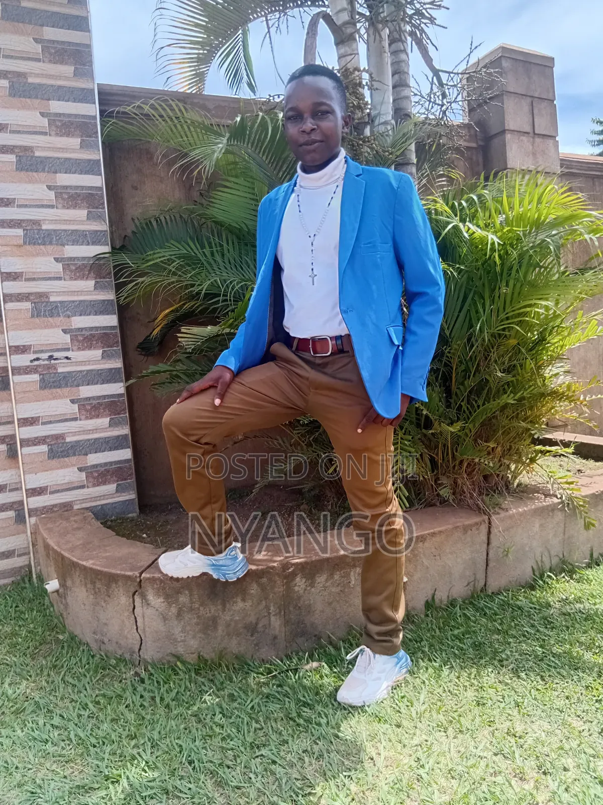 Hardworking Direct Sales Agent From Namugongo S2 Level I'm Ready Now