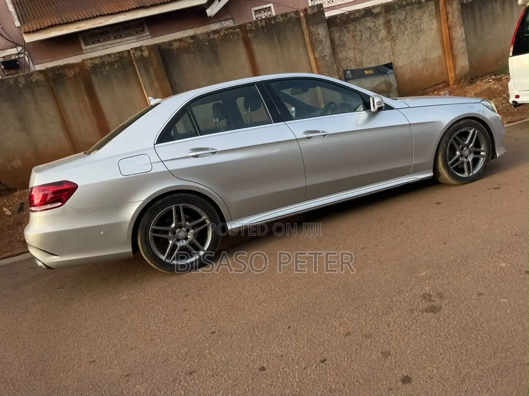 Mercedes-Benz E300 2016 Silver