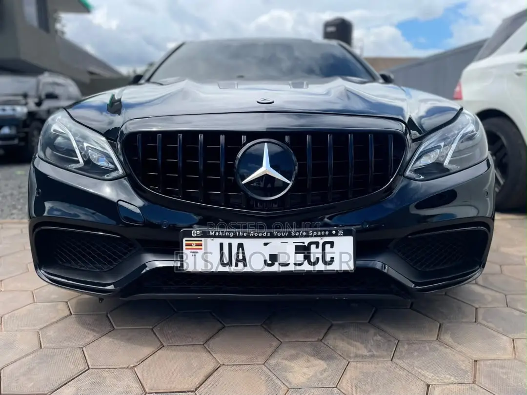 Mercedes-Benz E250 2011 Black