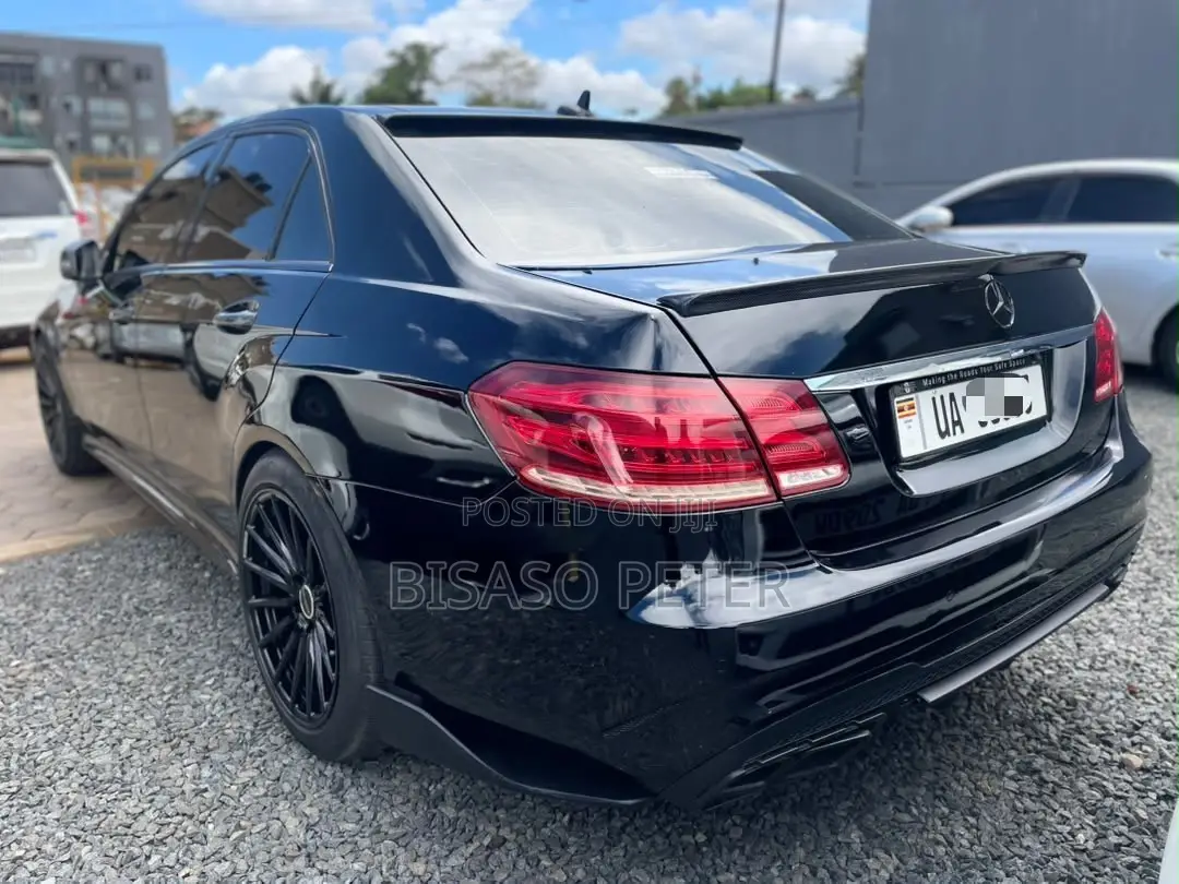 Mercedes-Benz E250 2011 Black
