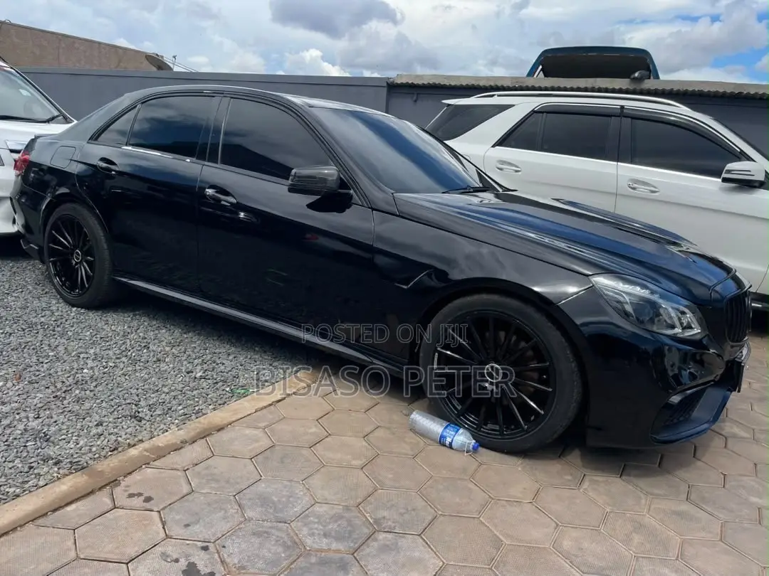 Mercedes-Benz E250 2011 Black
