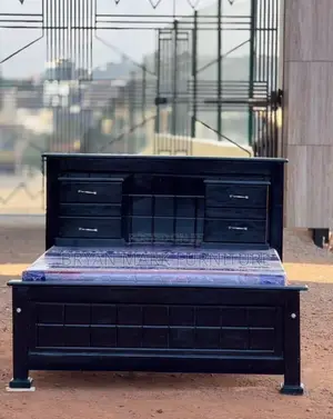 Fullboard Bed 5x6 With Bedside Drawers