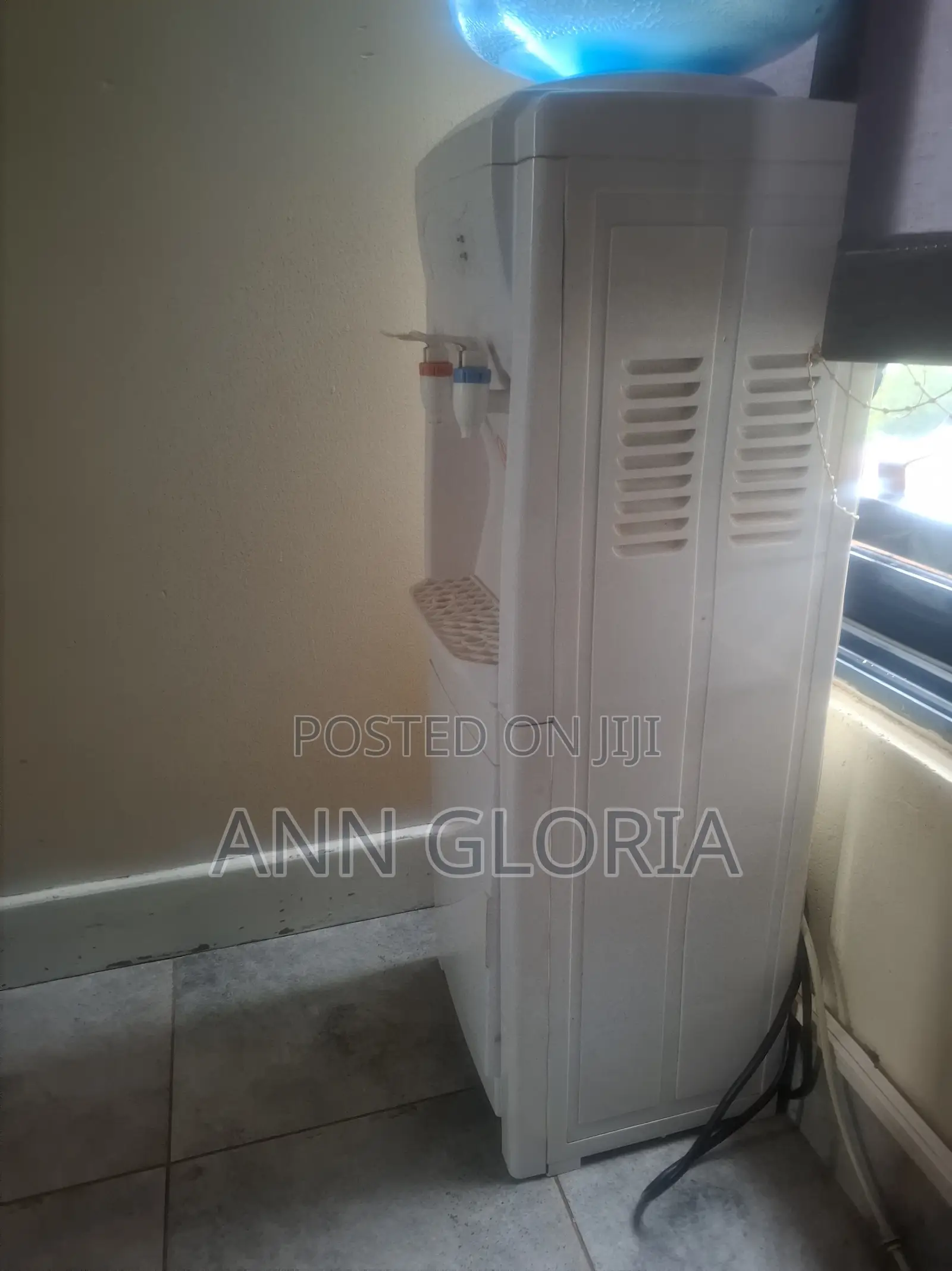 Used Water Dispenser