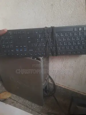 Desktop Computer Dell Optiplex 7090 4GB Intel Core i3 HDD 500GB