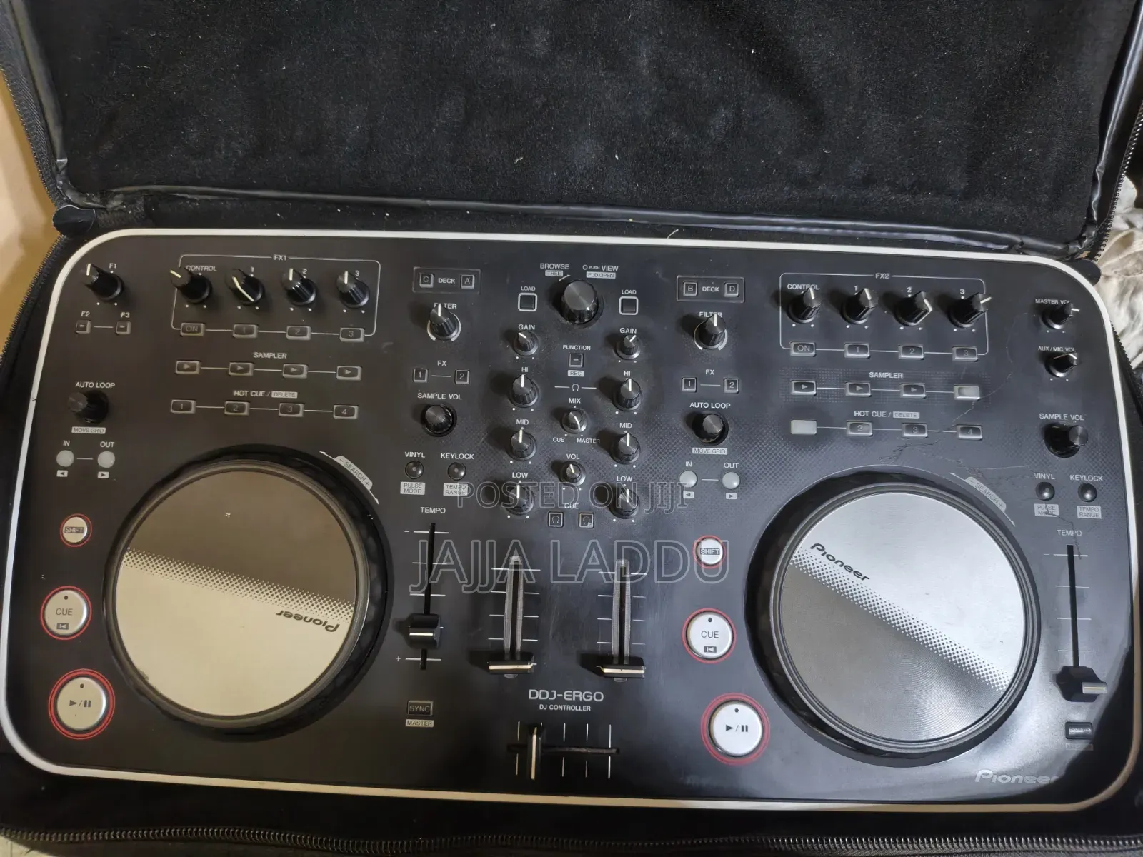 Pioneer DDJ Ergo - Dj Controller