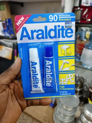 Araldite 90 Minutes Standard Epoxy Adhesive (2 × 17 Ml Tubes)