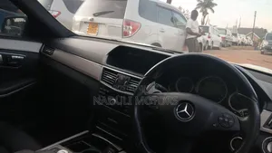 Mercedes-Benz E300 2016 White