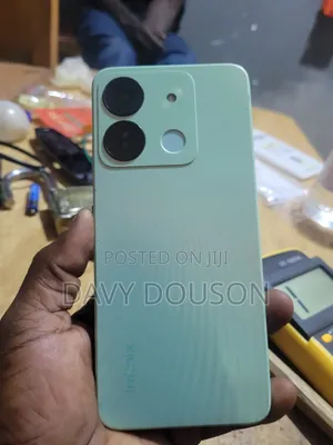Infinix Smart 7 HD 64 GB